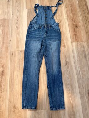 Forever 21 Dark Blue Denim Women's Overalls with Front Pockets